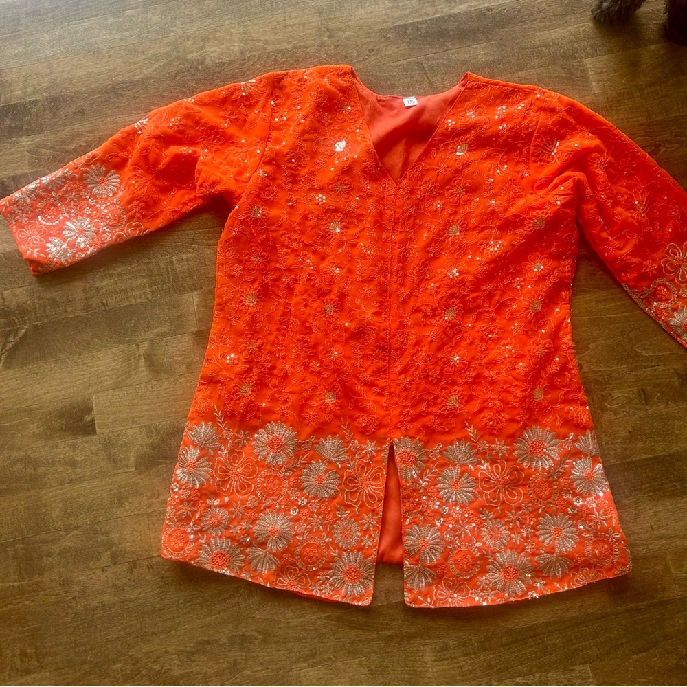 Beautiful & Vibrant Embroidered Indian Suit: Tunic, Palazzo Pants & Dupatta